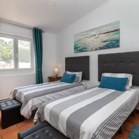 Casa Colly קארבואירו